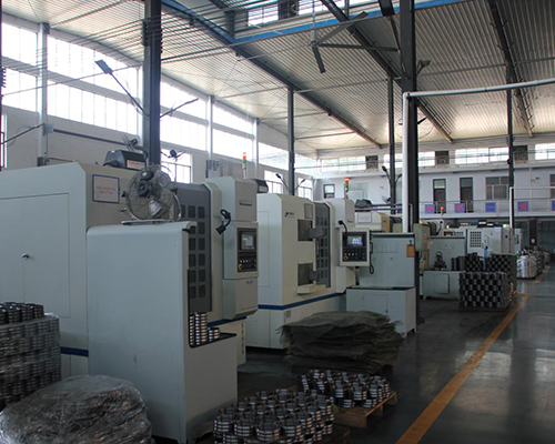 WORKSHOP & EQUIPMENT