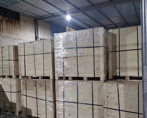 WAREHOUSE & SHIPMENT
